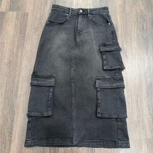 Wild Fable Women Black Denim Skirt Cargo Midi Casual